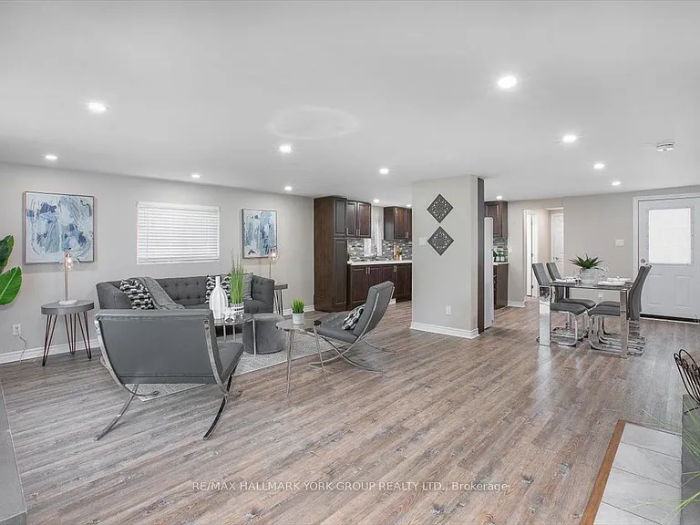 21 Lakeshore Rd — Photo 7
