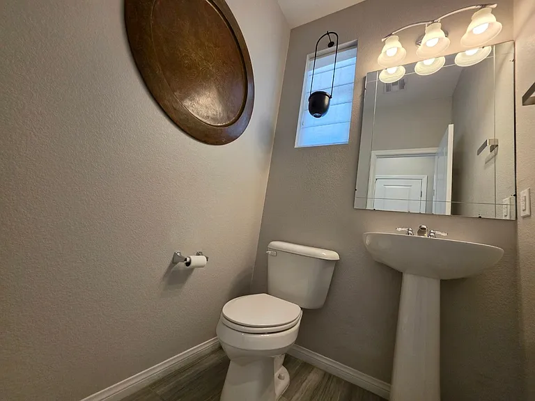 9852 Fisher Bay Ct — Photo 20