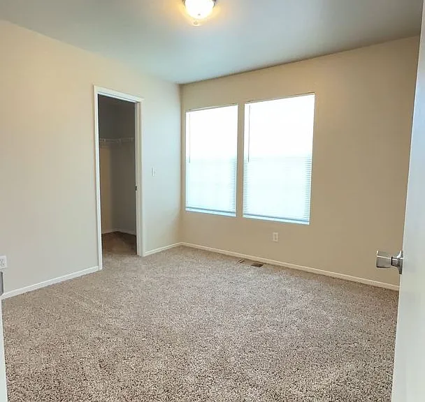 3703 Compass Pointe Ave — Photo 3