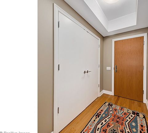 3rd image of 600 N Lake Shore Dr APT 1807