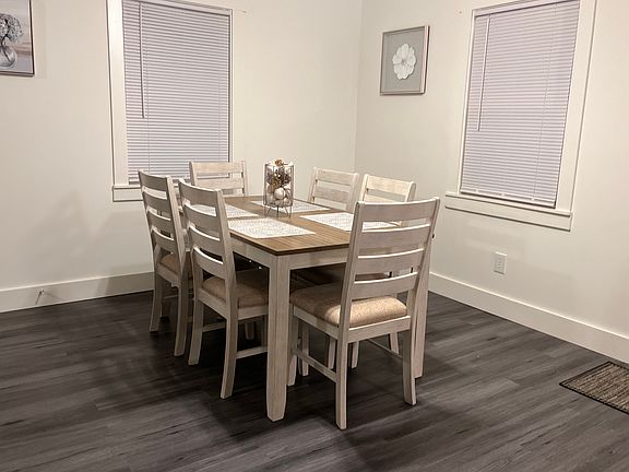 4th image of 3236 37th St