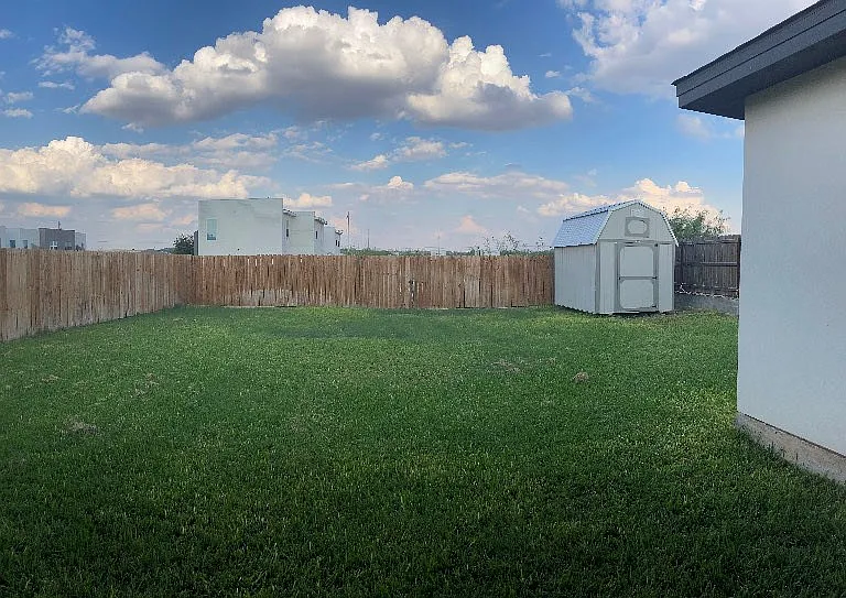 2226 Apple Wood St — Photo 24