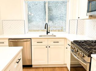 204 W Susquehanna Ave, Philadelphia, PA