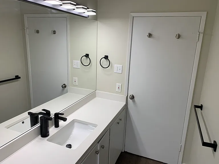 Upstairs bathroom
