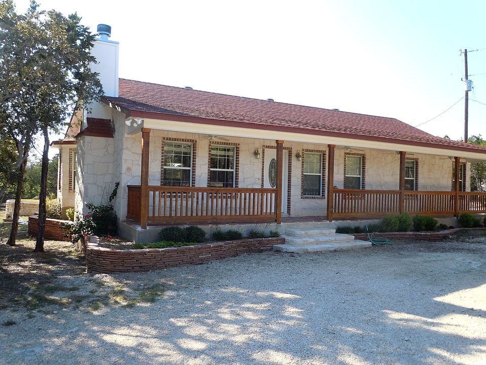 1st image of 211 Oak Forest Dr