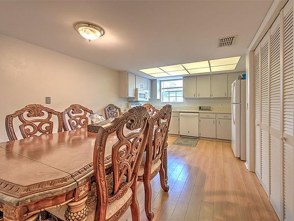 5th image of 14454 REUTER STRASSE CIRCLE #712