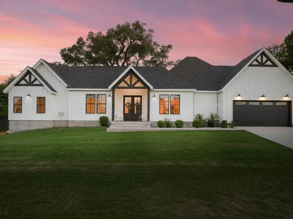 7609 Summervale Dr, Austin, TX 78737