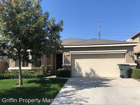 2nd image of 2417 S Laguna Ct