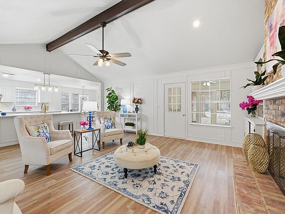 4th image of 5808 Ridge Dr