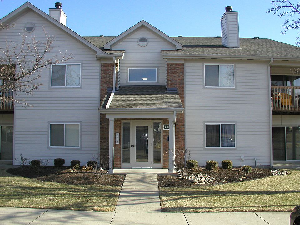 1st image of 8854 Eagleview Dr APT 2
