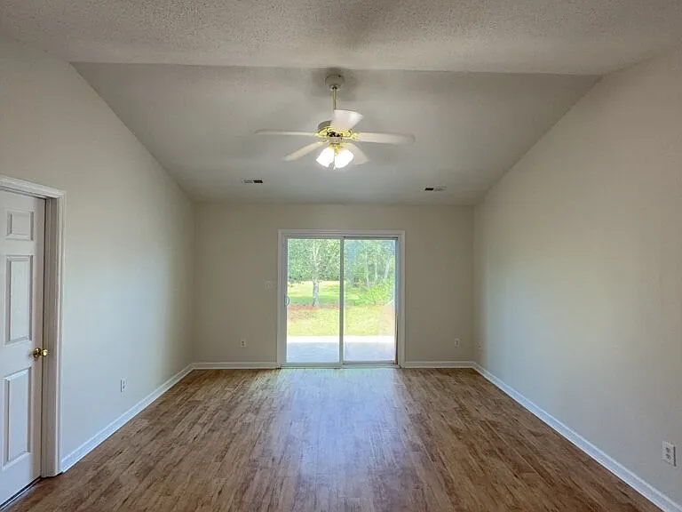 206 Faison Ln — Photo 4