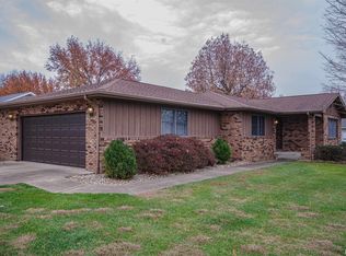 3528 Oxford Ave, Mount Vernon, IL 62864