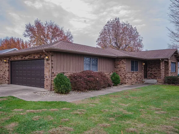 3528 Oxford Ave, Mount Vernon, IL 62864