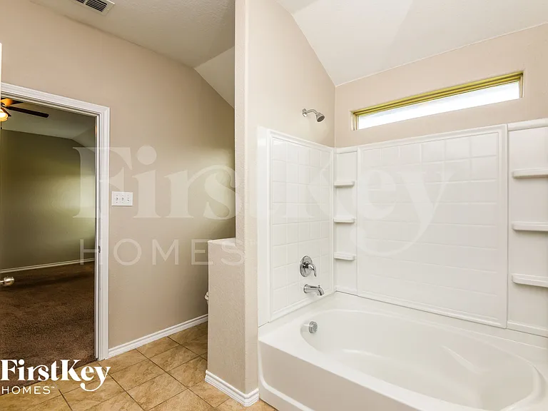 5152 Grayson Ridge Dr — Photo 11