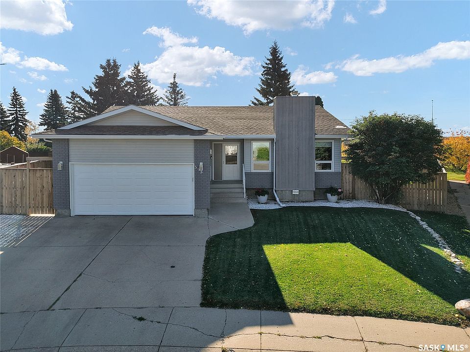 1st image of 358 Wakaw Crescent