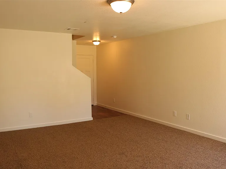 10535 Mills Rd #3B — Photo 6