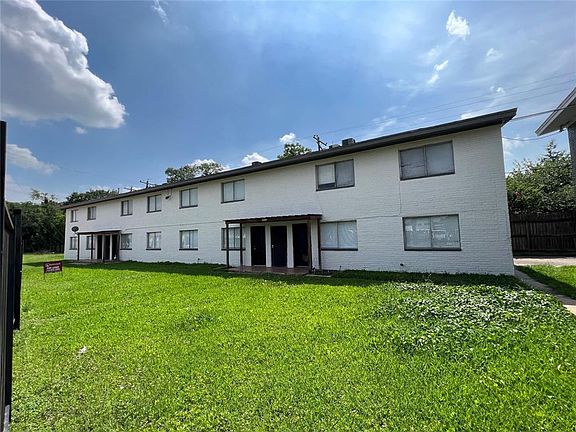2nd image of 1133-1149 N Durham Dr #Drm12