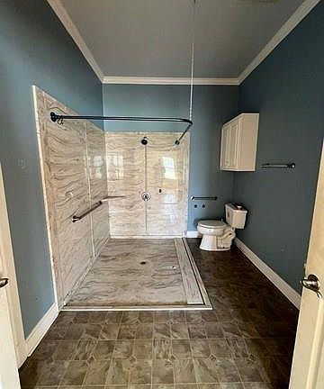 2nd image of 406 S 10th St