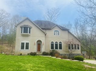 8650 Lavelle Rd, Athens, OH 45701