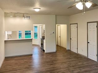 2713 Saint Joseph St APT M, Corpus Christi, TX 78418