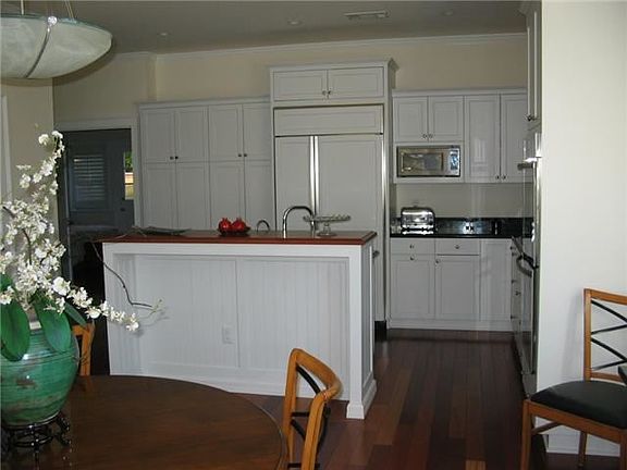 5th image of 513 Pomona Ave