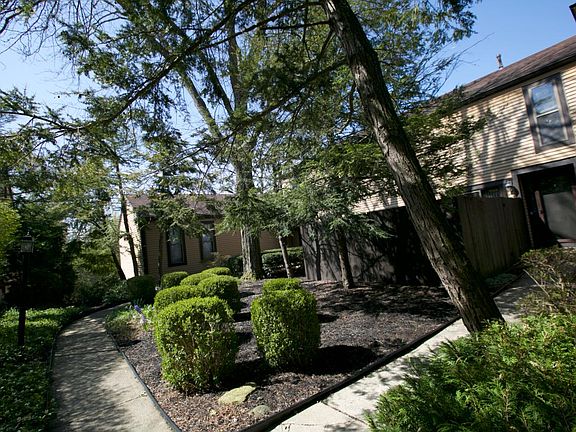 2nd image of 3153 Rivermill Dr
