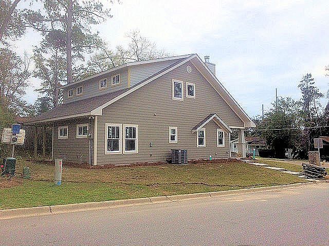 1st image of 1635 Cottage Rose Ln