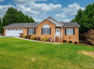 4875 Water Wheel Dr, Conover, NC 28613