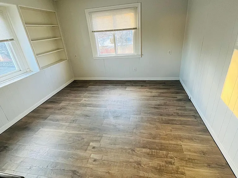 36 N Main St #2A — Photo 3