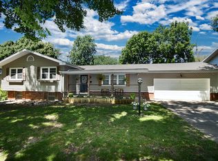 2251 S Mayfair Ave, Springfield, MO 65804