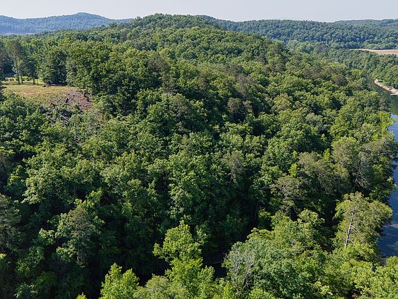 3rd image of 1450 County Road 137