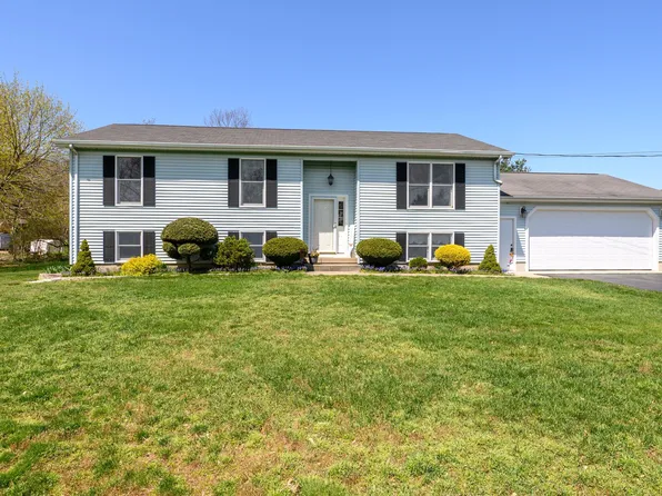 2 Longo Lane, North Branford, CT 06472