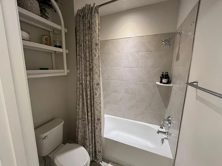 324 Bayberry Ln — Photo 35