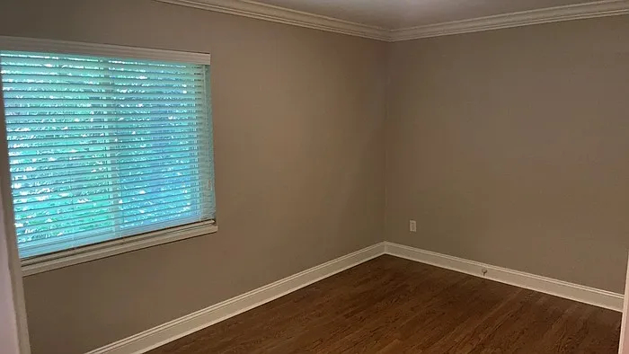 2400 Hillview Ave — Photo 20