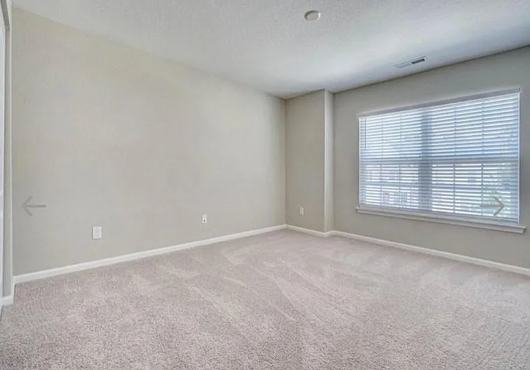 6019 Newington Pl — Photo 8