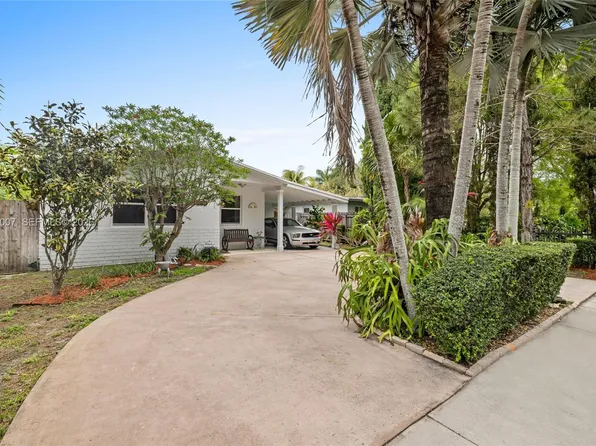 7840 SW 67th Ave, South Miami, FL 33143