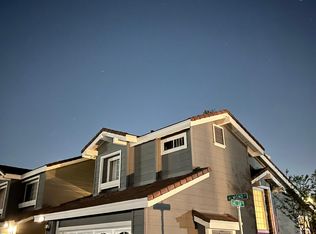 13525 Almond St, Tustin, CA 92782