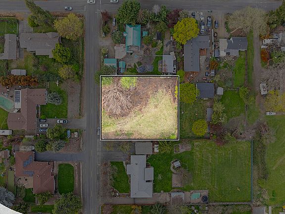 3rd image of S Peach St