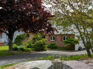 18 Redwood Ave, Halifax, NS B3P1Y4