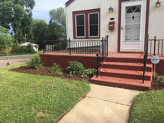 2nd image of 1102 James Ave