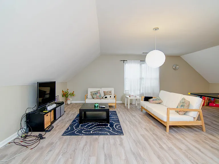 1330 Riding Brook Dr — Photo 12