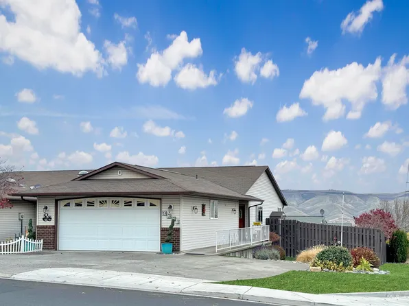 937 Stewart Ave #B, Lewiston, ID 83501