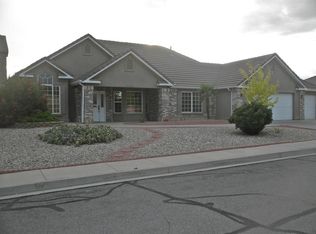 2105 N Rim View Dr, Santa Clara, UT 84765