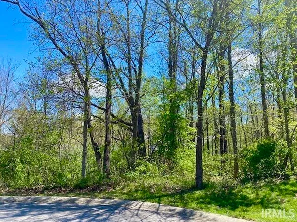 5526 N Korbyn Ct, Ellettsville, IN 47429