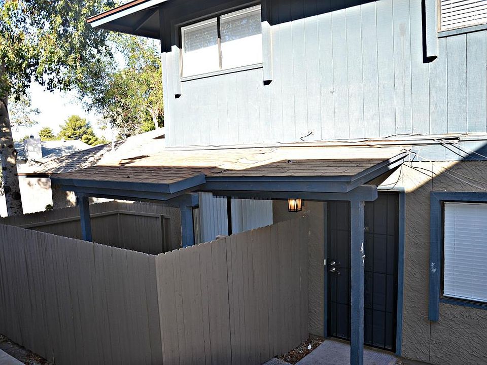 2nd image of 286 W Palomino Dr Unit 47