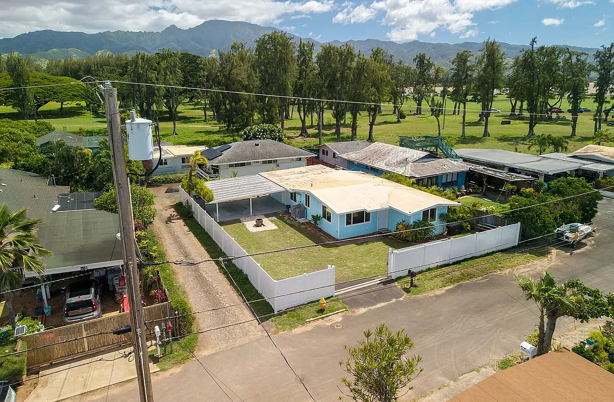 3 bed, 1000 sqft, $4,500 — Photo 4