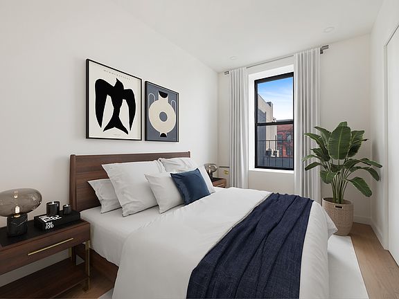 4th image of 142 W 4th St APT 8