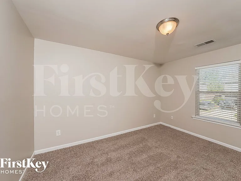 145 Briar Ridge Ln — Photo 11