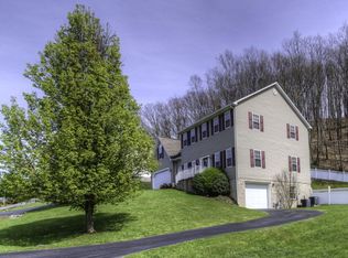 19172 Sterling Dr, Abingdon, VA 24211