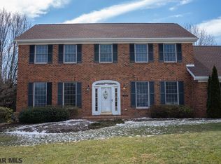 2440 Chatham Ct, State College, PA 16803